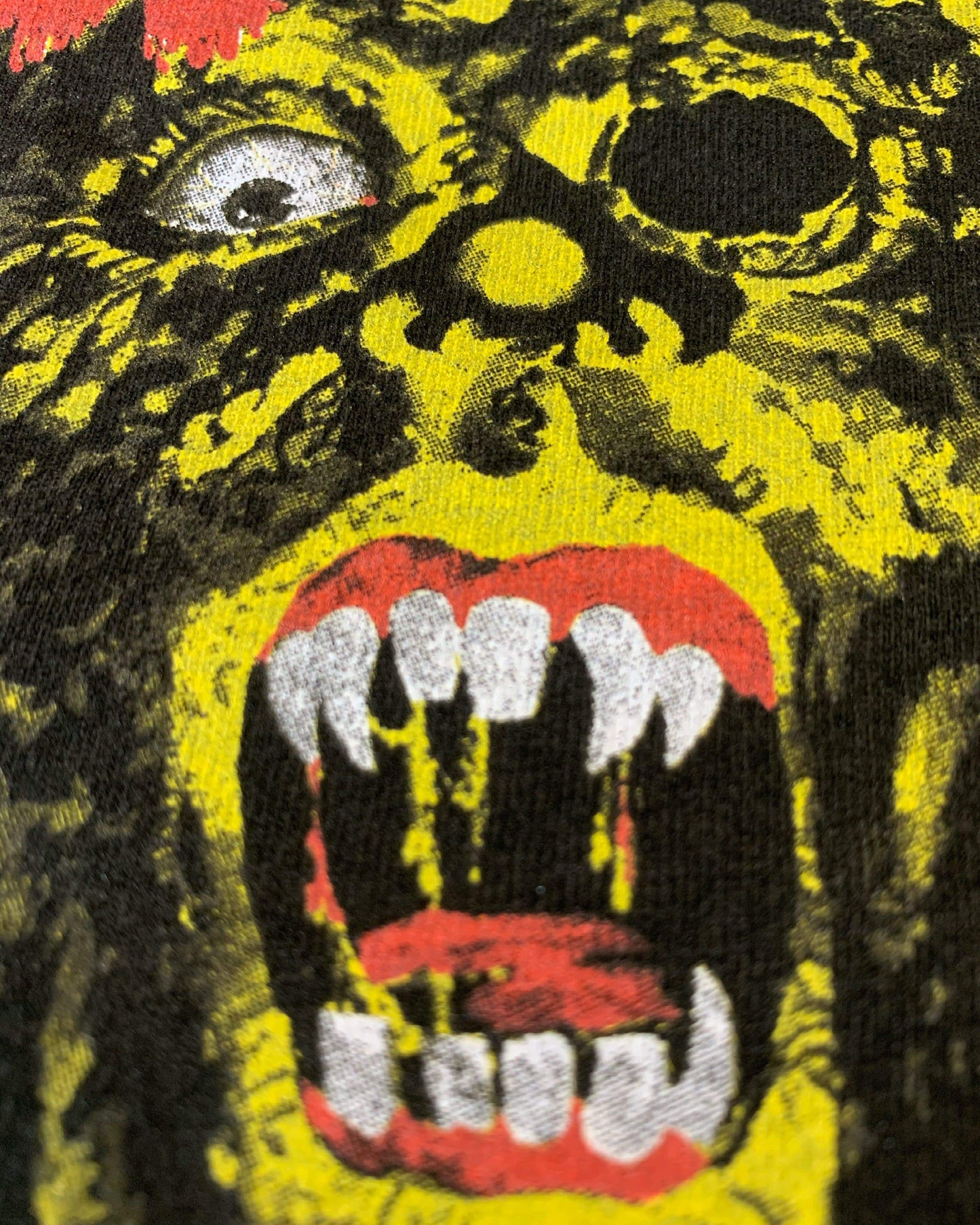 I DRINK YOUR BLOOD / I EAT YOUR SKIN T-shirt : Double feature one-sheet