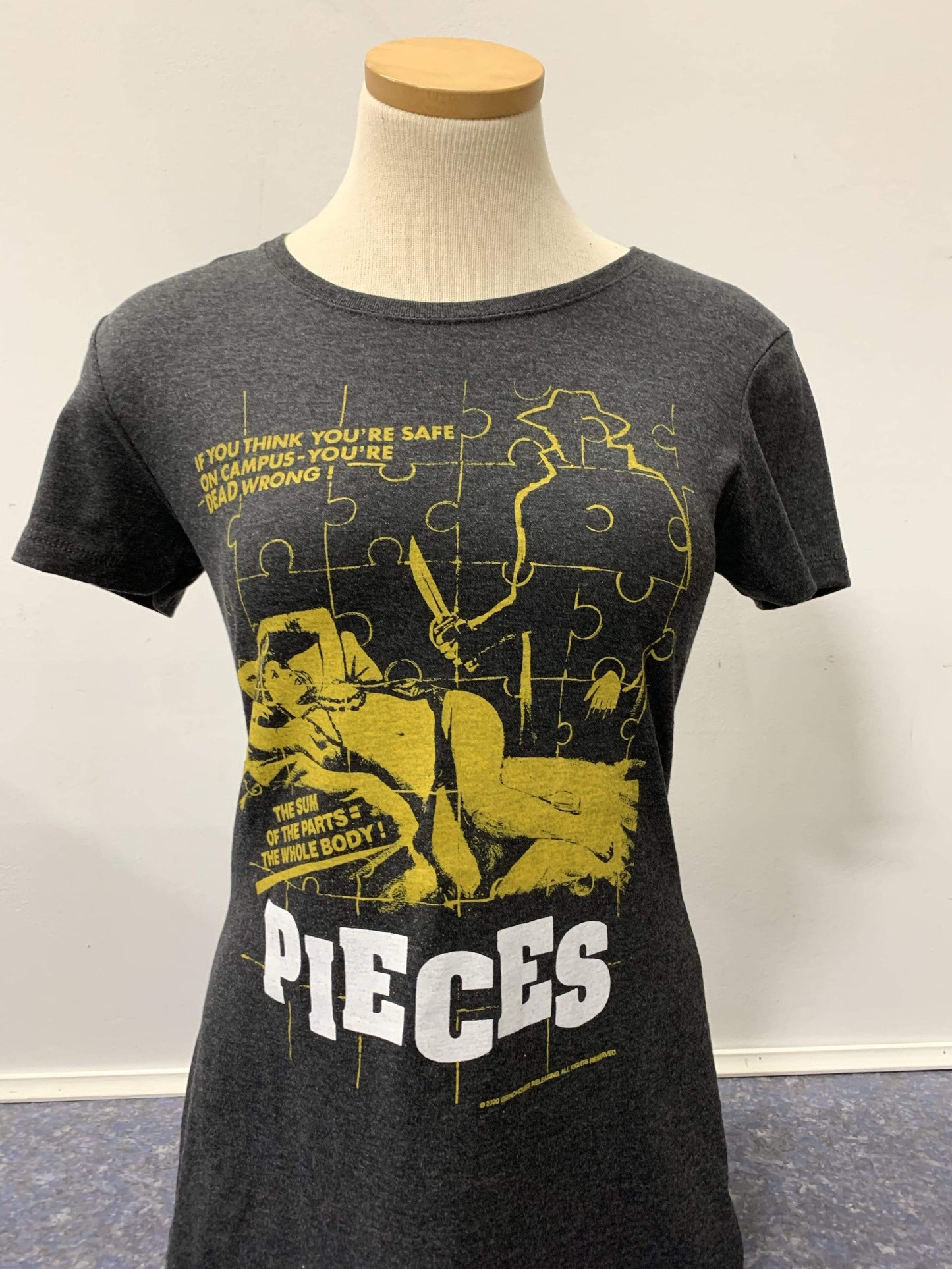 PIECES Women's T-Shirt : Vintage Ad